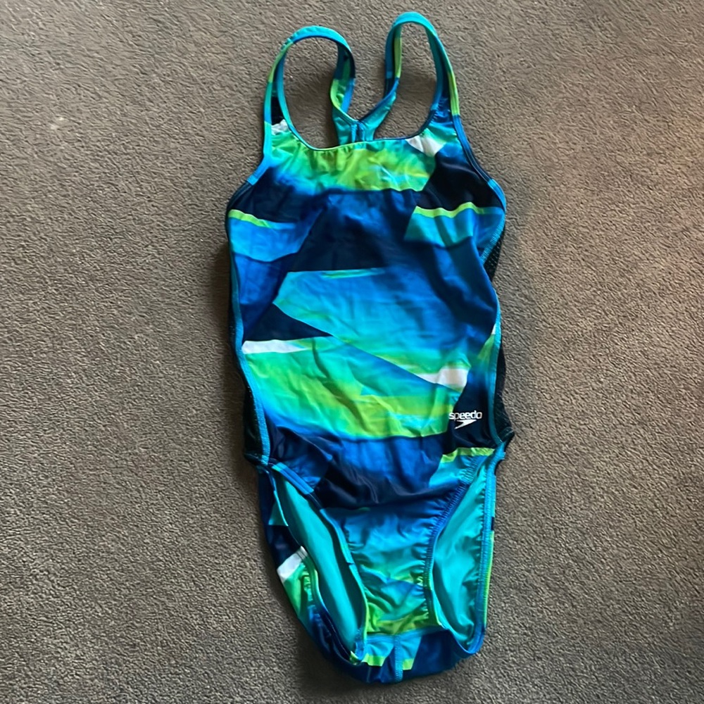 Speedo women’s Powerflex Eco 30 one piece bathing suit